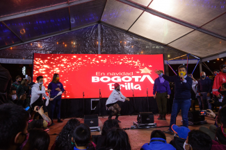 En Navidad Bogota Brilla, Parque Illimaní.