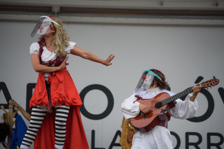 Compañía Trágica de Payasos, Desmontando a Shakespeare.