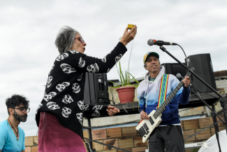Gira En Casa de la Vecina, Aterciopelados.