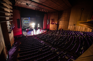 4x Trueque en el Teatro Jorge Eliécer Gaitán