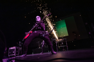 4x Trueque en el Teatro Jorge Eliécer Gaitán