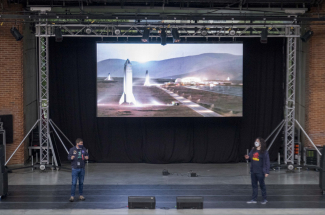 Lunada en La Media Torta con el show Yo no me llamo Freddie Mercury de Camilo Colmenares y la Misión Quynza del Planetario de Bogotá