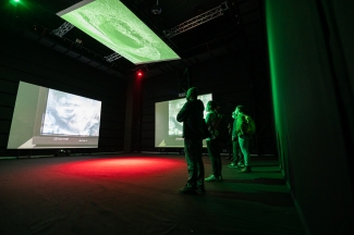 Camilo Restrepo, Videoinstalación - Tele-Visión.