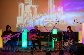 Jumaos: Vibraciones acústicas en la Sala Gaitán.