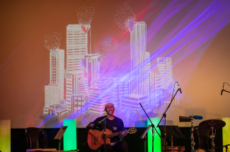 Jumaos: Vibraciones acústicas en la Sala Gaitán.