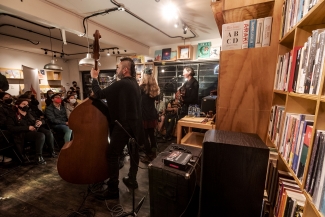 Pequeños Conciertos en Librerías: Zazous