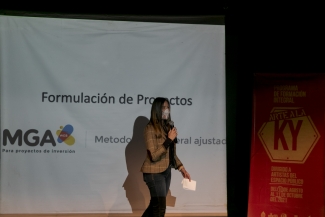 Encuentro de formación con artistas del espacio público