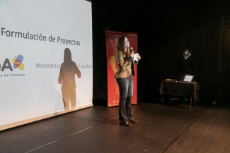 Encuentro de formación con artistas del espacio público
