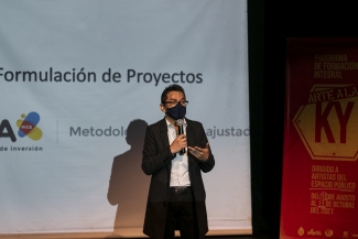 Encuentro de formación con artistas del espacio público
