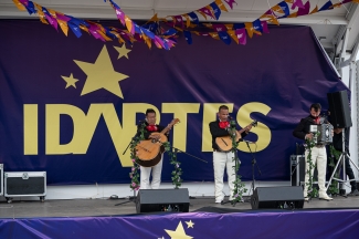 Bogotá recibió las primeras serenatas del 2021