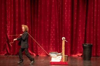 The Underground: teatro experimental en vivo