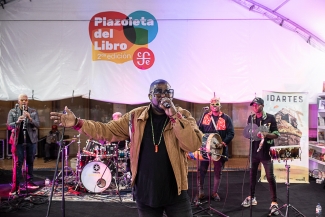Pequeños Conciertos en Librerías.