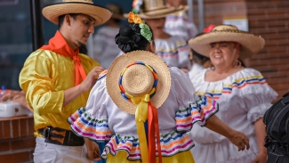 Huellas y sueños Mayores llega a Rafael Uribe