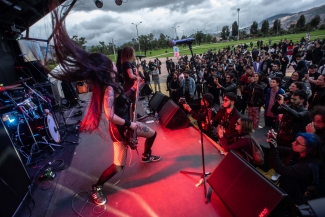 Distorsión, Escenarios en la cuadra