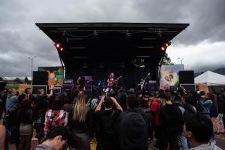 Distorsión, Escenarios en la cuadra