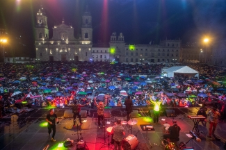 Salsa al Parque Domingo