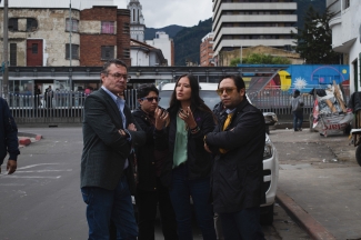 Visita Alejandro Gaviria Castillo de las Artes