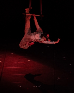 Artista en escenario
