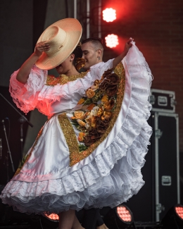 Encuentro de tradiciones Bogotá Ciudad de Folclor