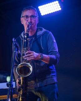 Jazz al parque llega a tu barrio/ Escenarios Móvil