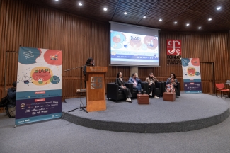 Inaugurada la Exposición Crear, sentir, jugar