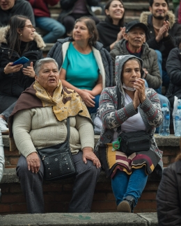A grito herido- La Media Torta