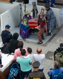 Teatro en Plazas de Mercado