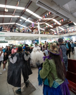 Teatro en Plazas de Mercado