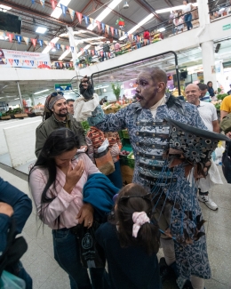 Teatro en Plazas de Mercado