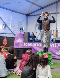 El arte se toma el castillo