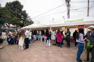 Feria de tejido de mujeres rurales en Usme