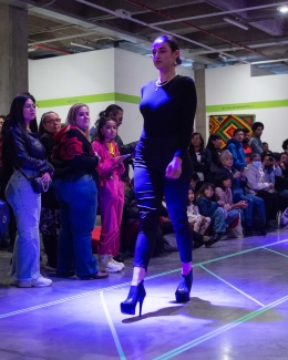 Zona de arte y emprendimiento - Fashion Show