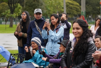 Toma artística por la paz