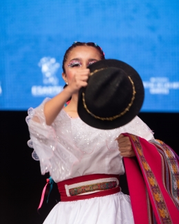 FESTIVAL CIUDAD FOLCLOR 