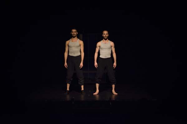 Poyo rojo de Argentina en el teatro Arlequín de Casa E