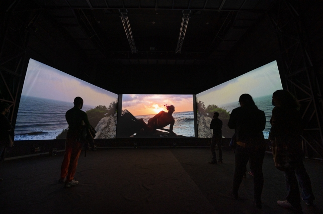 Inauguración videoinstalación Mojana - Ciclo Rosa 