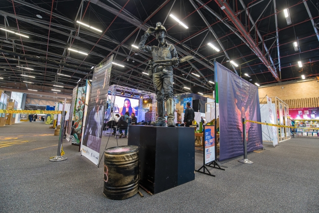 Retratos de Arte a la KY en la FILBo 2022
