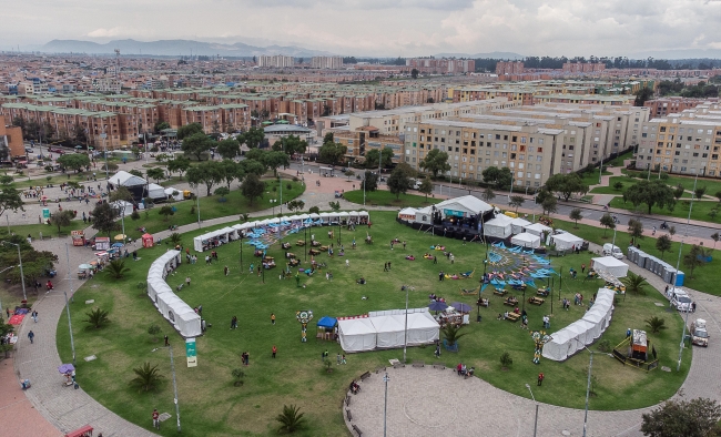 Clausura de Arte a la KY