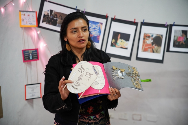 Toma artística por la paz